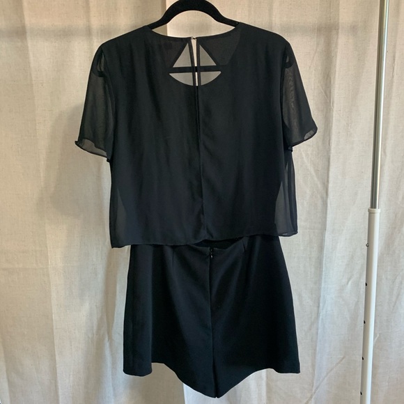 BCBGENERATION Open Back Skort Romper - Picture 10 of 13